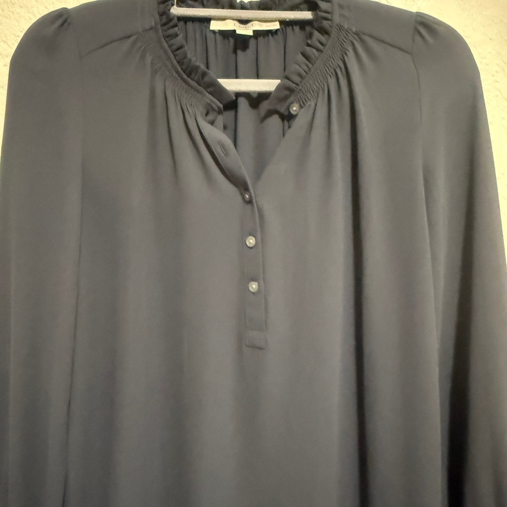 LOFT Petites Dark Gray Ruffle Neck Smocked Button Front Blouse XSP 487942 - Picture 4 of 10